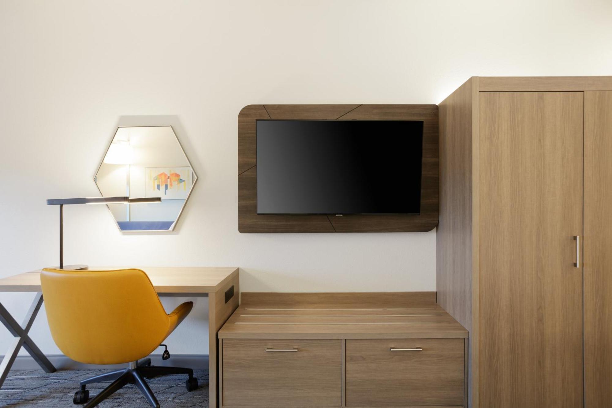 Holiday Inn Express & Suites Brookhaven By Ihg Zewnętrze zdjęcie